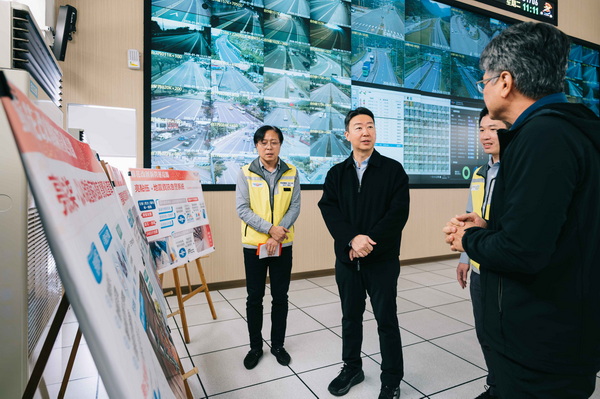 交通部陳世凱部長視察公路局東分局金岳工務段南澳交控中心 掌握蘇花改年節疏運整備情形
