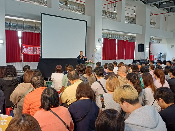 高雄市職訓班開訓典禮 勞工局長勉勵學員累積實力開創無限可能