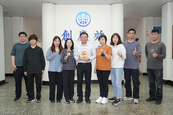 澎縣府召開主管工作會報　模範公務人員陳富宗分享數位轉型與資安治理成果