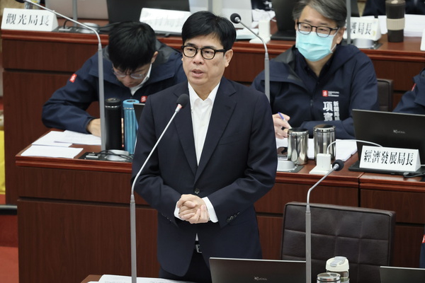 高雄市議員關切國防預算影響產業轉型 陳其邁：國防政策也是高雄的產業政策 不分黨派都應該支持