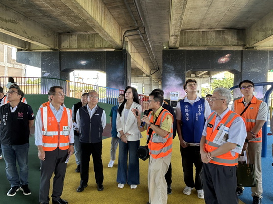 立法院交通委員會考察桃園地區交通建設 中央地方通力合作「無縫」打造國道橋下優質公共休憩空間