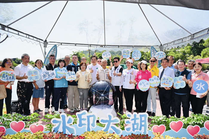 「水印大湖」熱鬧開園!漫遊湖岸,玩水、賞表演、逛市集感受員山新魅力!