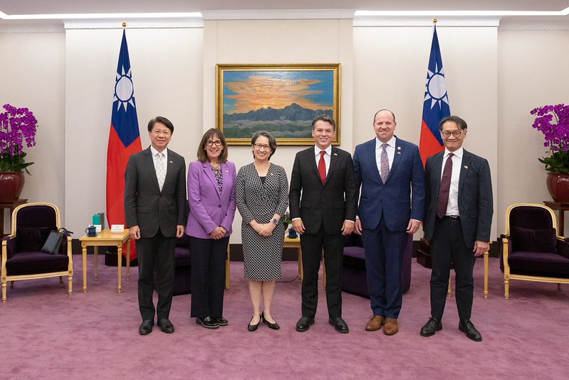 副總統接見美國聯邦眾議院訪團 強調臺美共享自由民主價值 盼共同維護印太和平穩定
